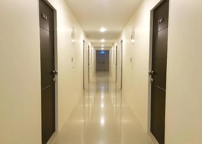 Sixty Star Place 4* Bangkok